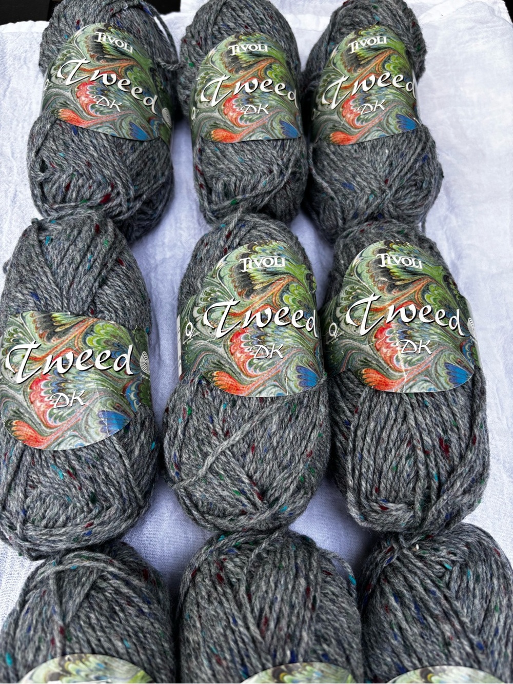Tivoli Tweed DK Pure new wool Made in Ireland-Discountined Lot of 9 - Picture 3 of 8